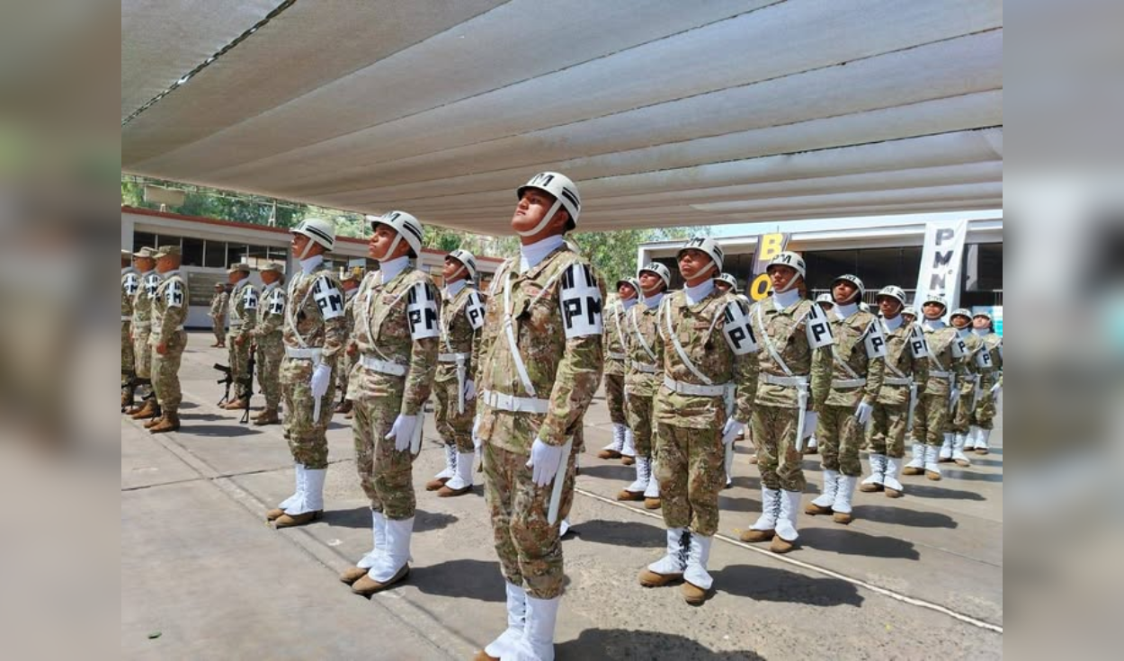 La Policía Militar del Perú utiliza uniformes de camuflaje y forma parte del Ejército. Foto: Facebook