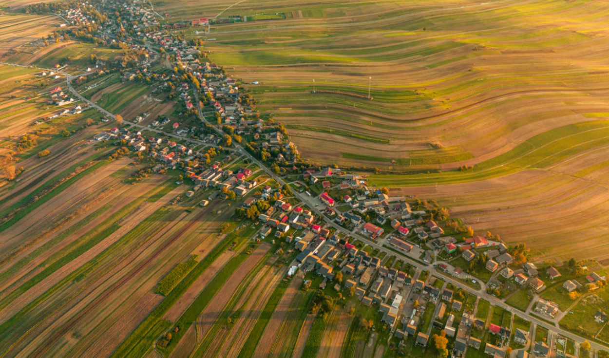 La forma se desarrolló para resolver problemas prácticos relacionados con la distribución de tierras y el acceso a los recursos. Foto: iStock