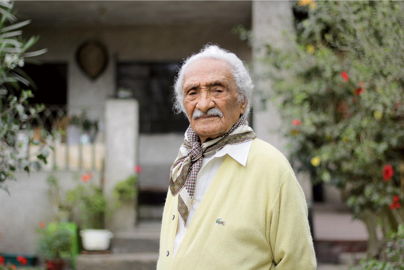 Peruvian Poet Leoncio Bueno Dies at 106