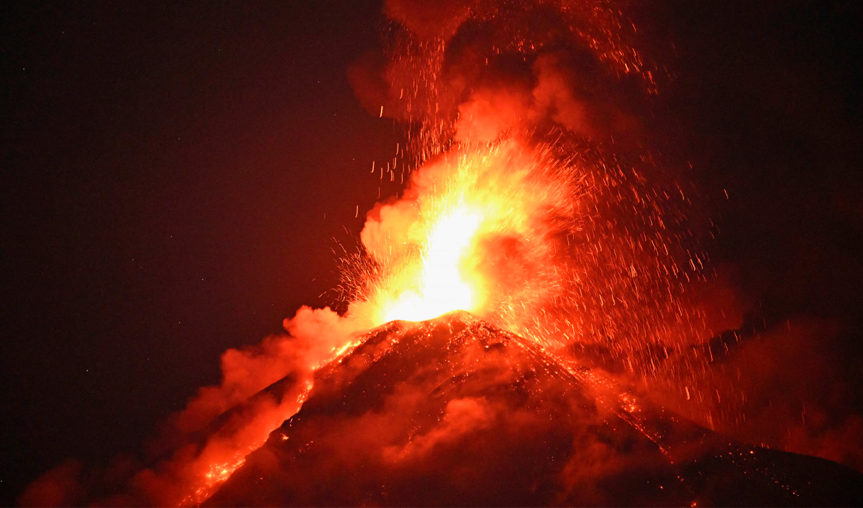 Supervolcanoes Can Silently Refill With Magma, Study Finds