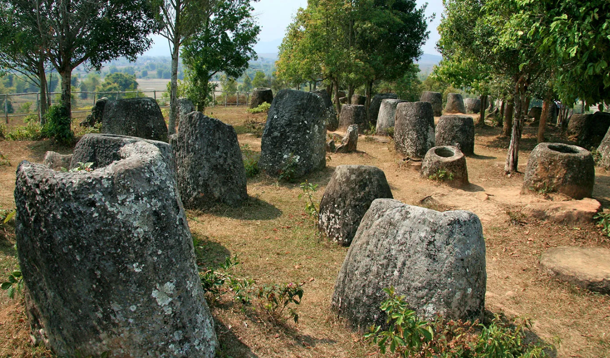 Laos stone jar held remains of 37 people, study shows