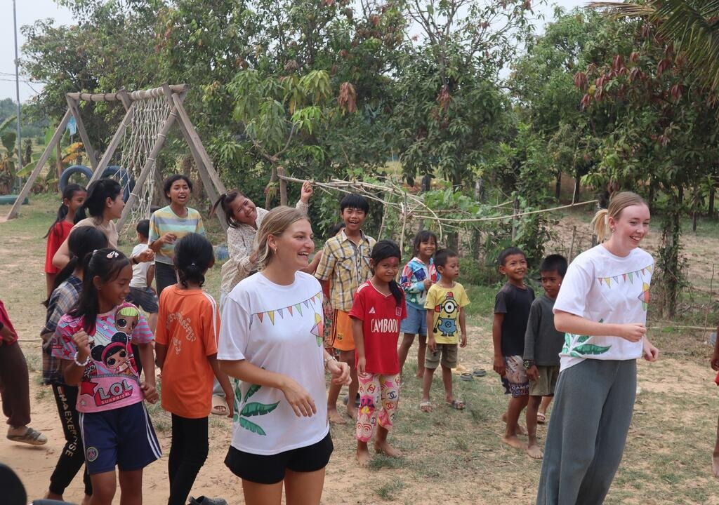 Una de las reglas del voluntariado en Camboya es que no está permitido sacar a los niños de las instalaciones escolares a menos que se solicite. Foto: Worldpackers