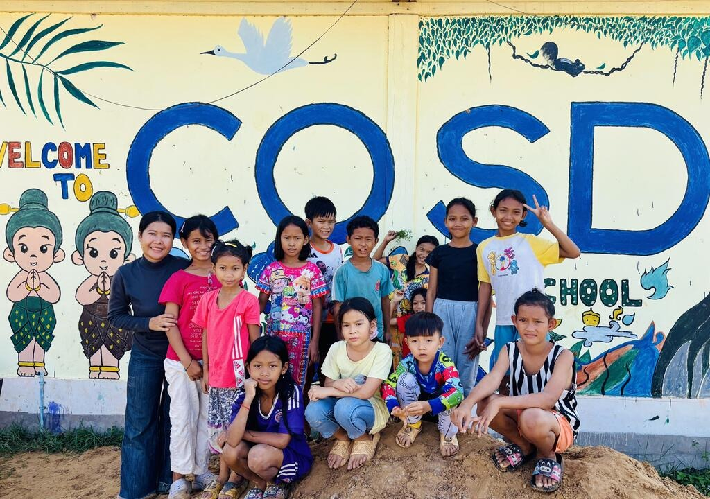 La Organización Camboyana para el Desarrollo Social (COSD) está a cargo del programa educativo en la aldea de Phrey Thmei. Foto: Worldpackers