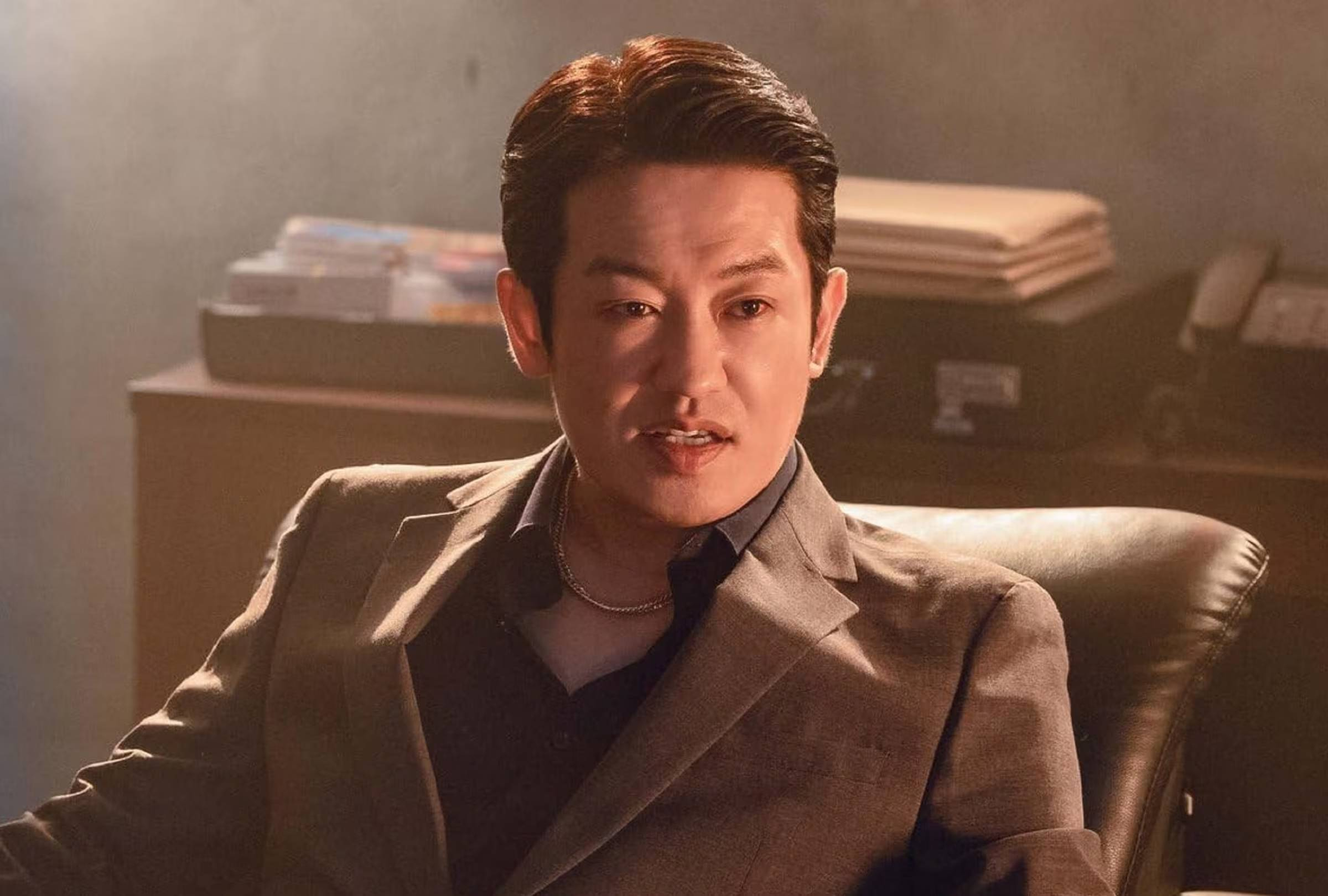 Heo Sung Tae como Baek Sang Kil en 'Acaramelados' de Netflix