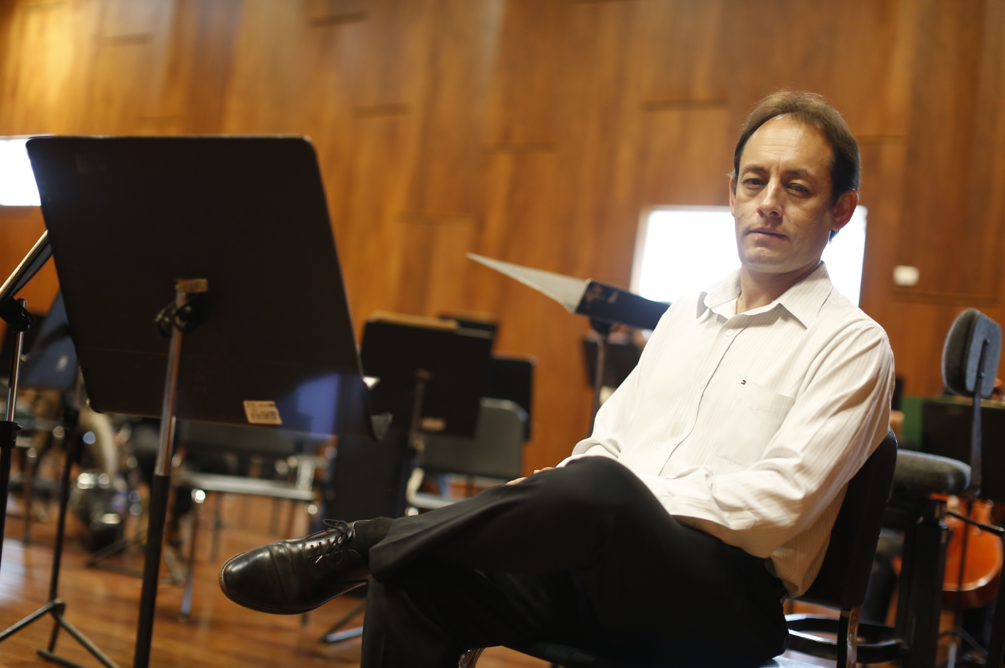 Fernando Valcárcel Leads Peru Symphony Charity Concert