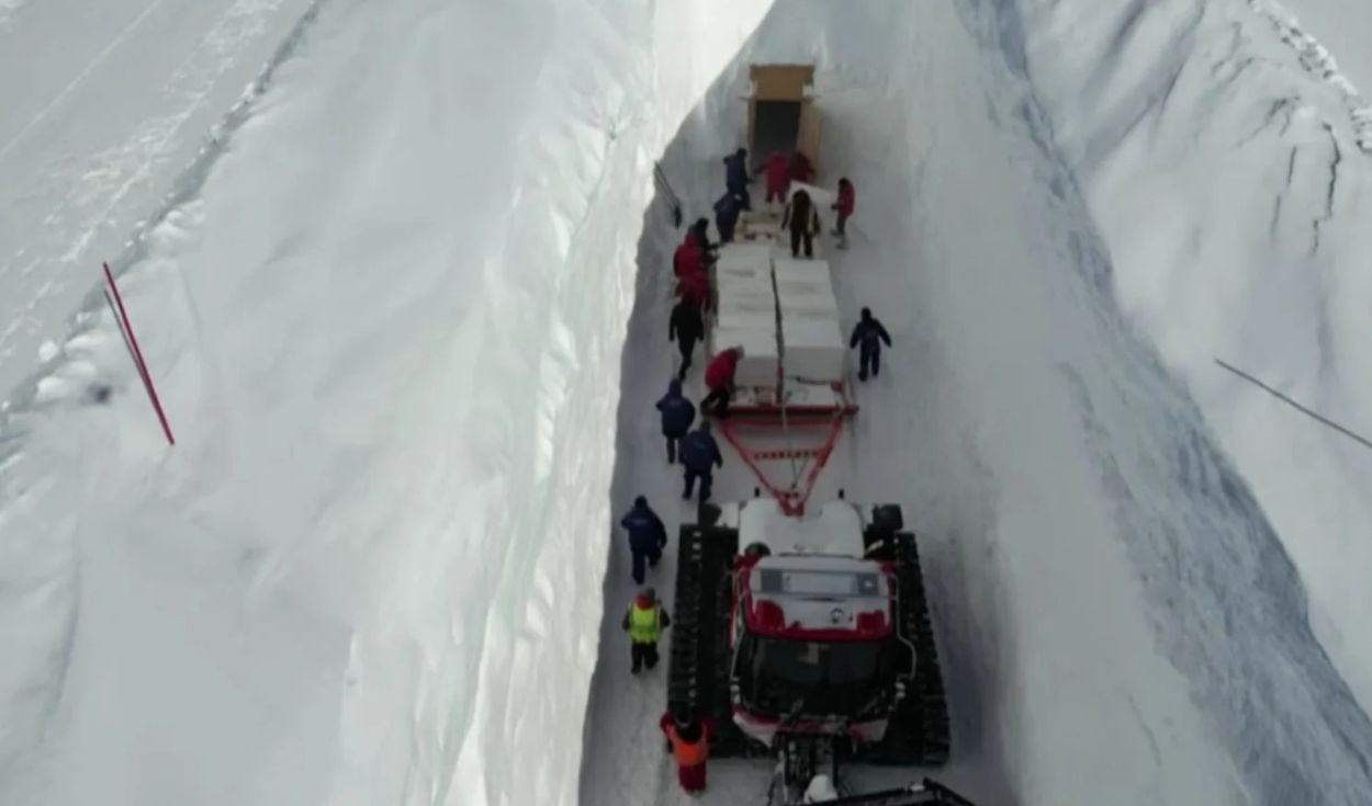 Antarctica Ice Memory project stores endangered glacier ice
