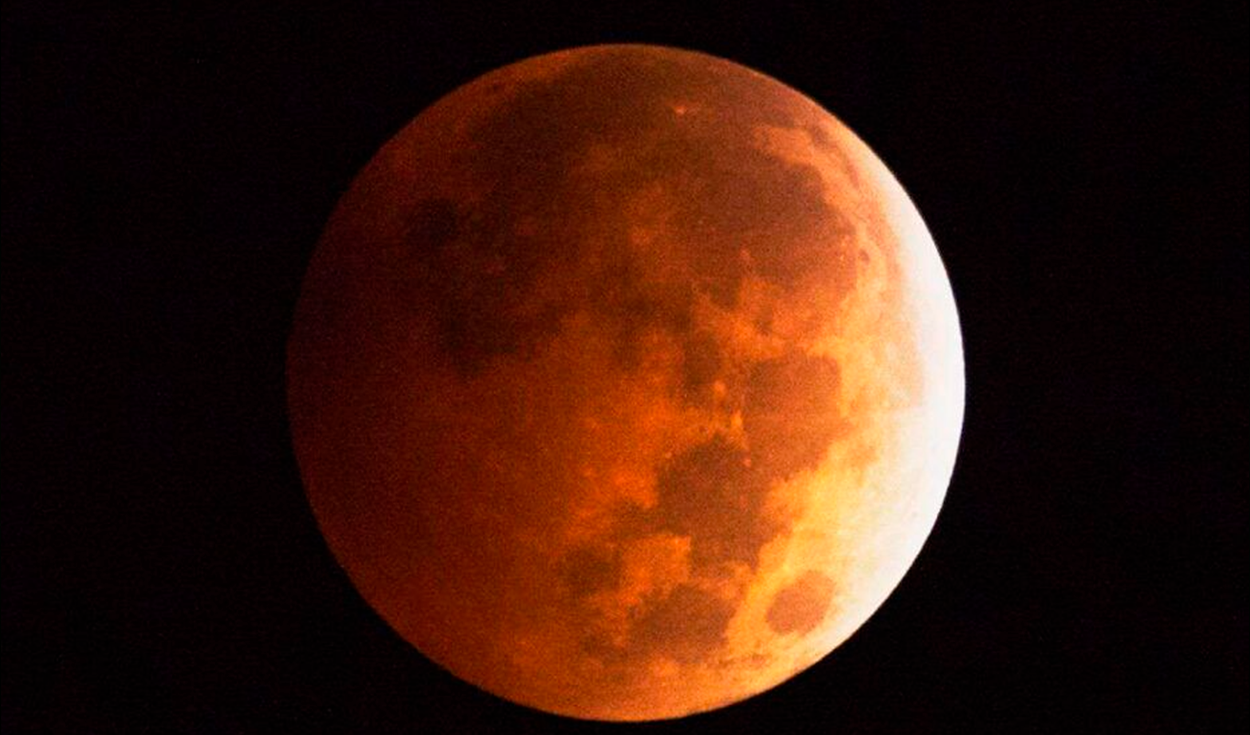 Partial Lunar Eclipse to Turn Moon Red Over the Americas