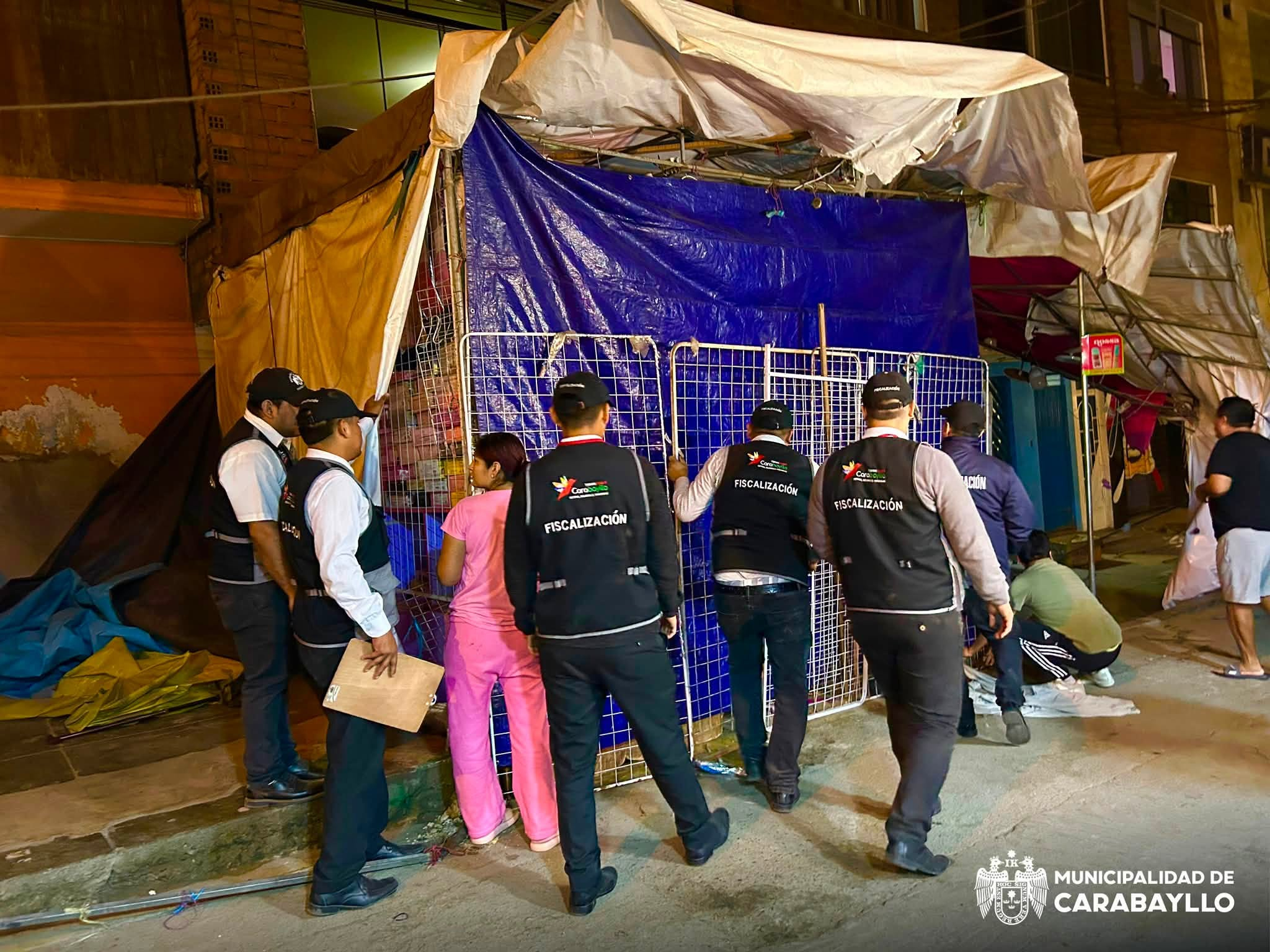Comerciantes cuestionan desalojo en avenida Túpac Amaru: Municipalidad de Carabayllo no responde a acusaciones. Foto: Municipalidad de Carabayllo. PNP y Municipalidad de Carabayllo ejecutan operativo para recuperar avenida Túpac Amaru