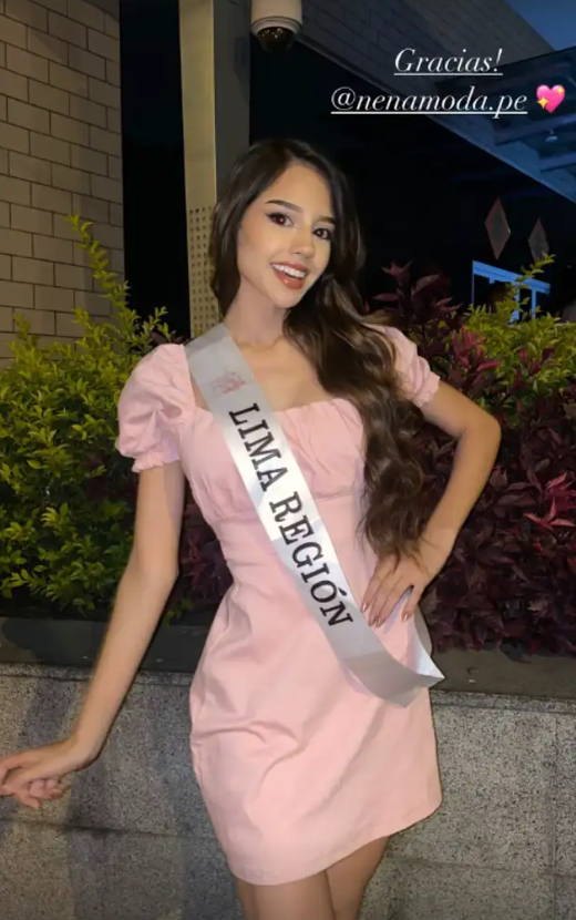 Hillary Meza podría ser la novia de Adriano Farfán Klug. Foto: Instagram.  