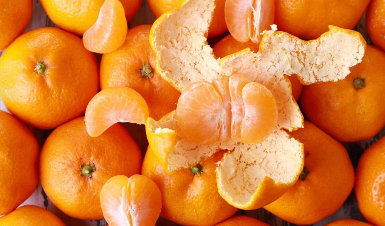 Mandarin Peels Left in Sun Turn into Household Cleaners