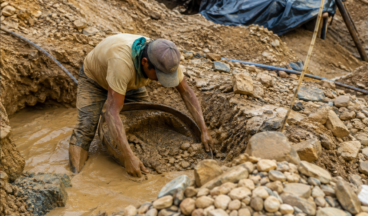 Peru proposes REINFO mining extension for 30,000 miners