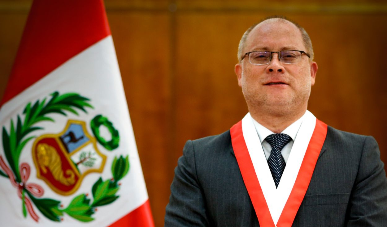 Pedro Hernández Elected to Lead Peru Constitutional Court