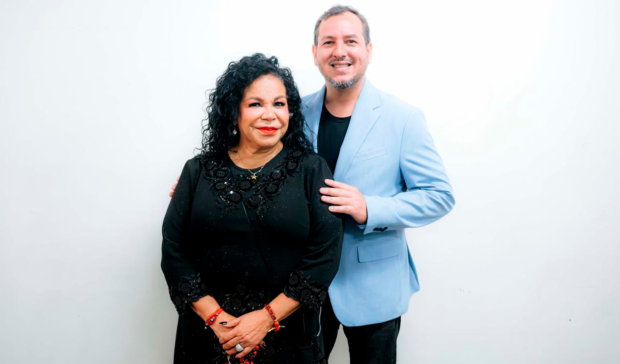 Javier Arias agradece a Eva Ayllón por su incondicional apoyo.
