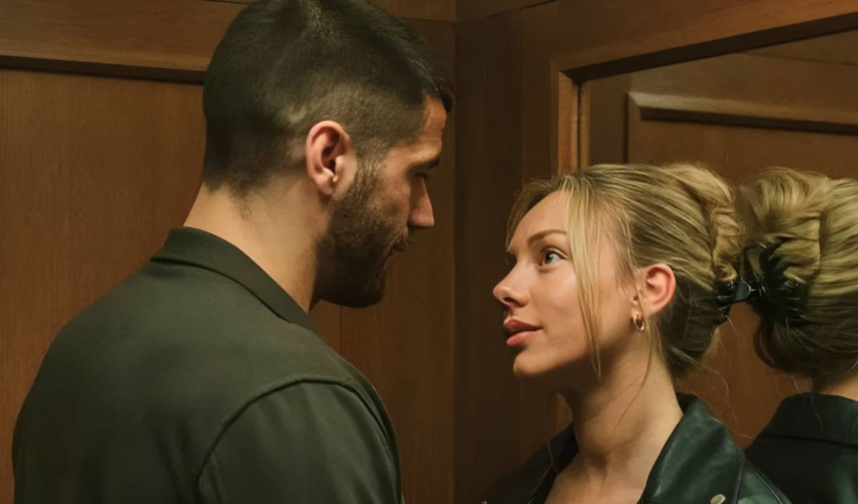 Ester Expósito Stars in Amazon's 'Enfrentados: Marfil'