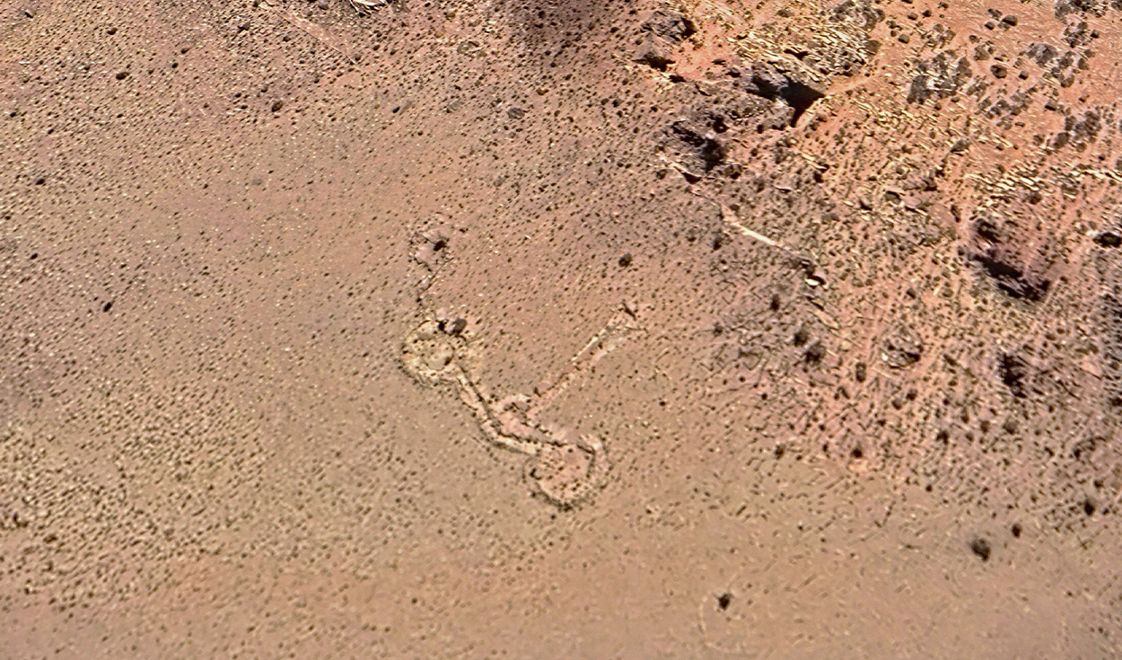 Un posible geoglifo detectado con Google Earth en los Andes intriga a arqueólogos: podría ser un centro ceremonial preincaico