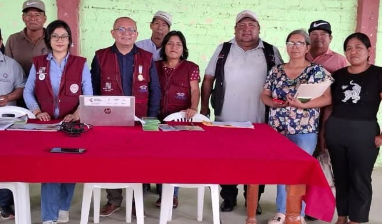 Piura: pobladores de Tejedores reciben orientación sobre servicios de los Juzgados de Paz Letrados