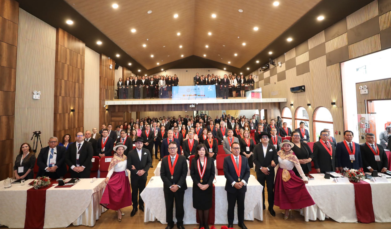 Corte de Tumbes participa en el I Congreso Internacional de Familia en Ayacucho