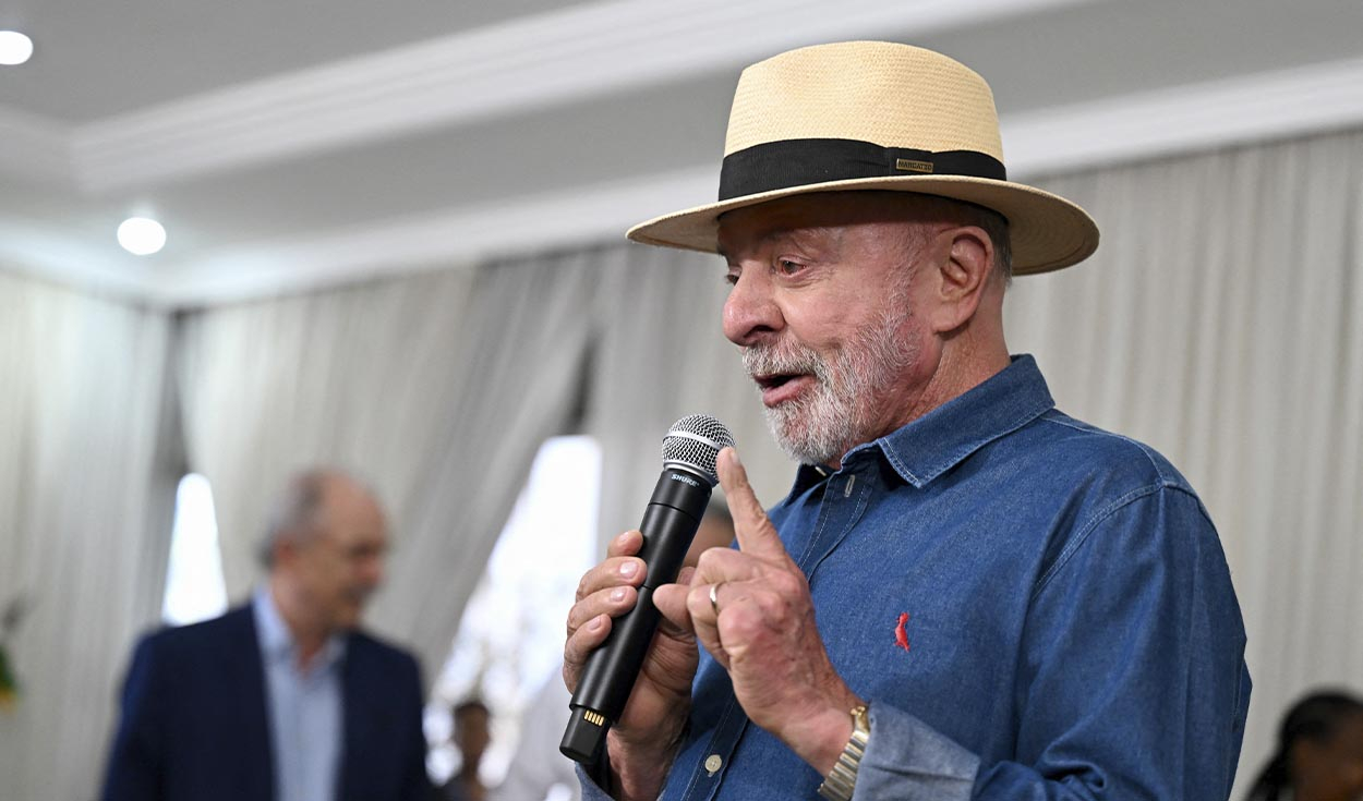 Lula pide a sus rivales retirar sus candidaturas antes de las elecciones de Brasil y dice que no tienen oportunidad