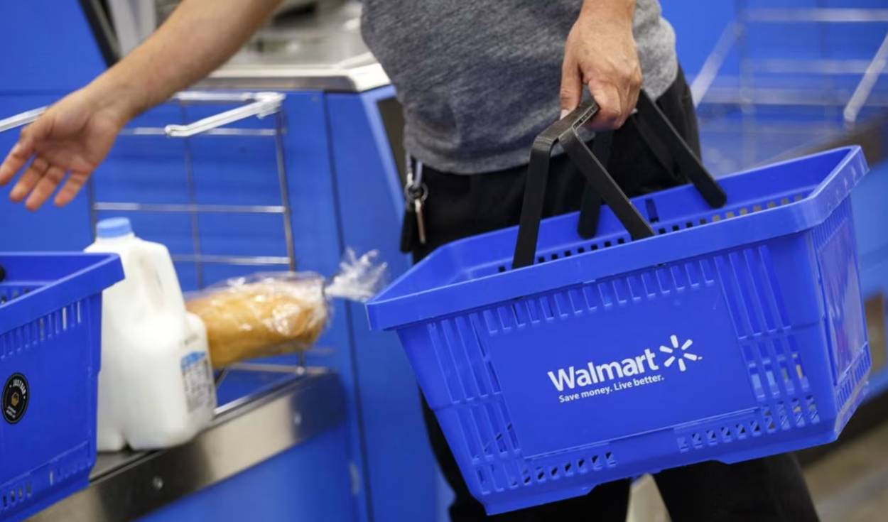 Alerta máxima en Walmart: Mujer es arrestada dentro del supermercado por realizar esta nueva modalidad de robo