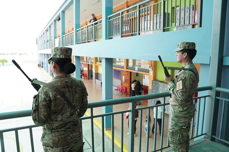 Casi 100 mil policías y militares garantizarán la seguridad electoral
