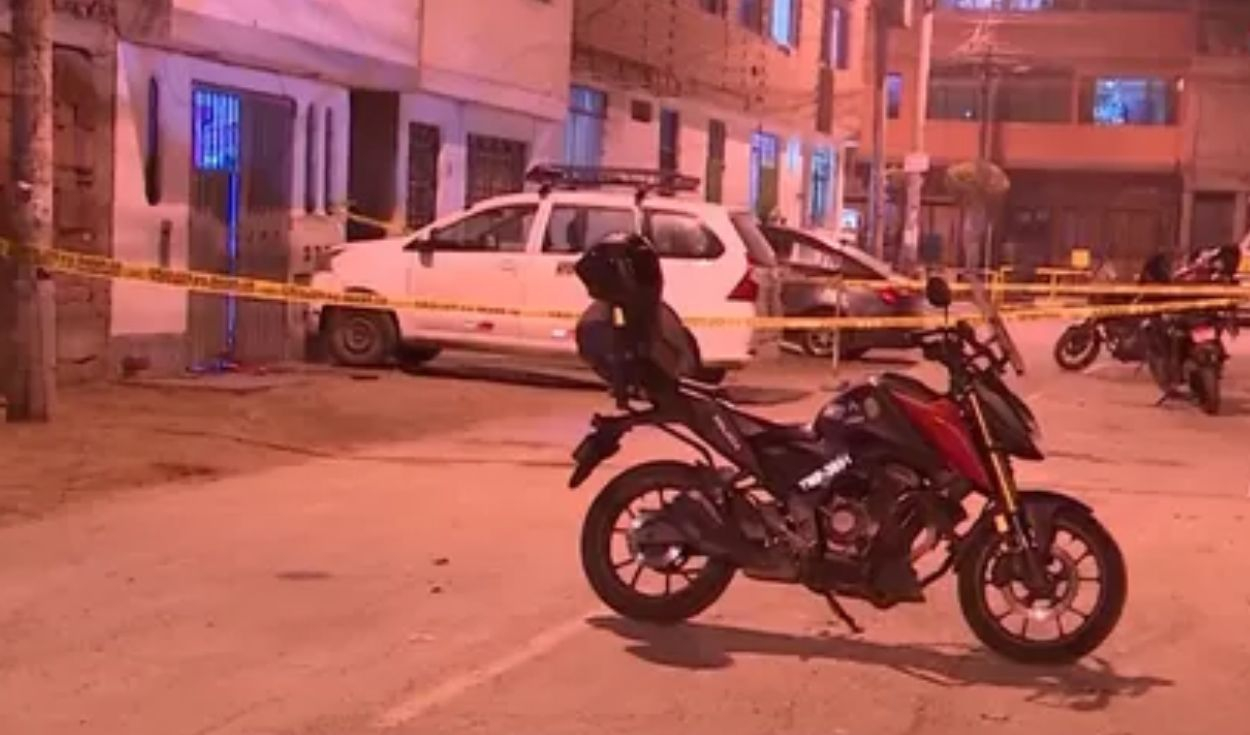 Sicarios matan a joven mujer frente a su hija en la puerta de su casa en Santa Anita
