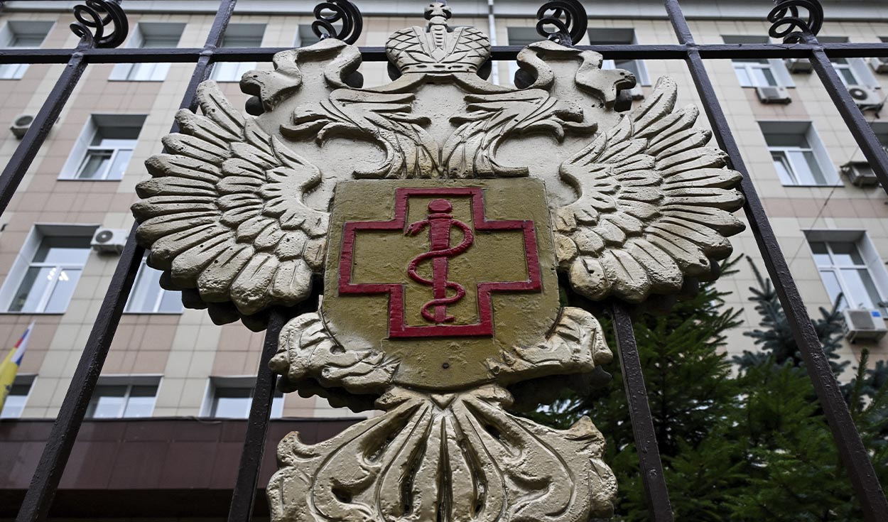 Estados Unidos monitorea los informes sobre la infección en el laboratorio de la peste en Rusia, pero pide no alarmarse