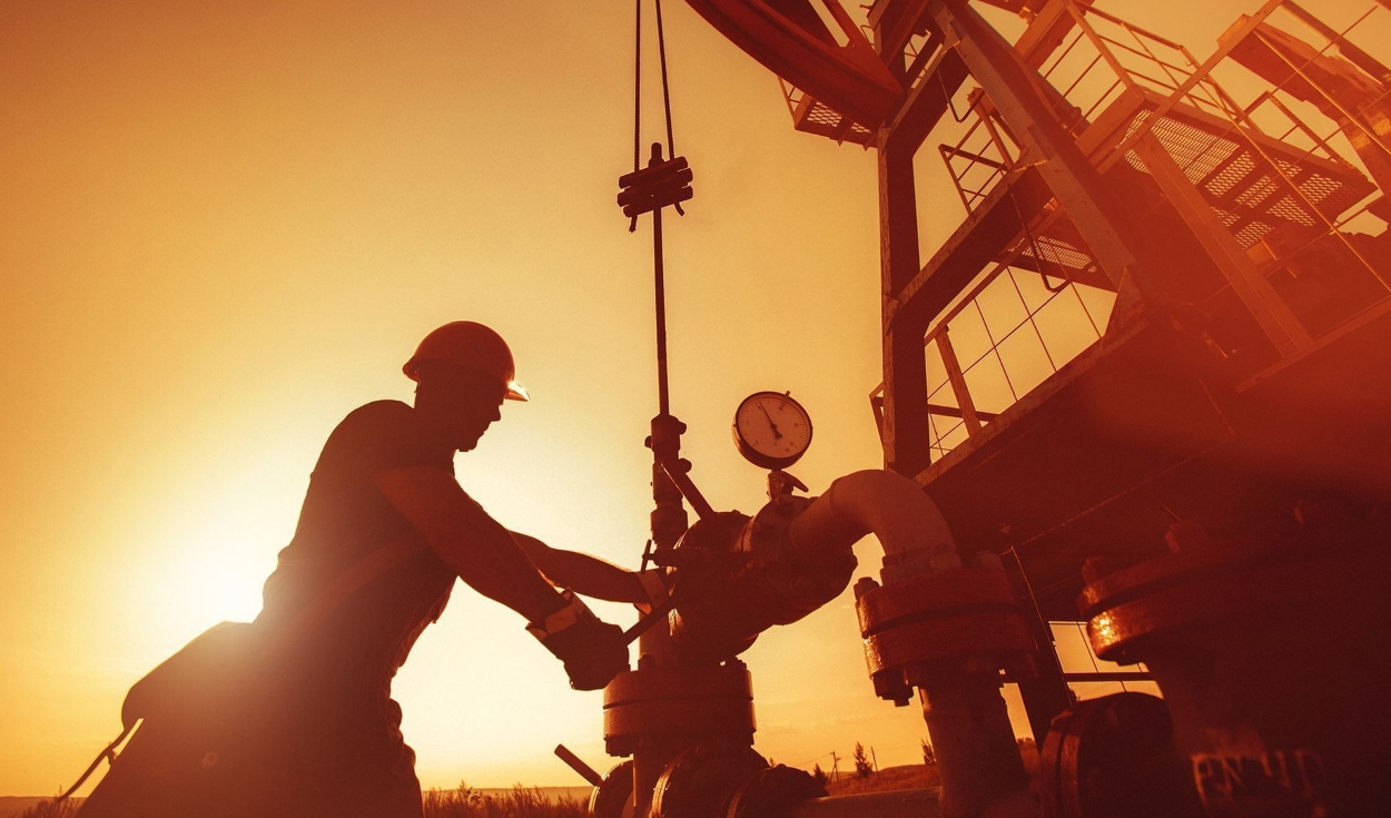 Producción de petróleo en Perú cayó 6,9% en septiembre pese a leve repunte mensual
