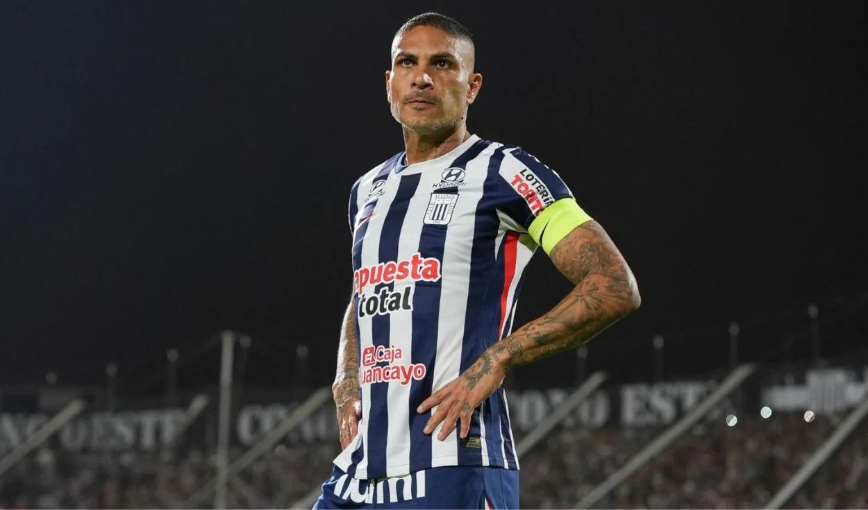 Paolo Guerrero podría afrontar un juicio penal por el caso de los diplomas falsos, advierte abogado