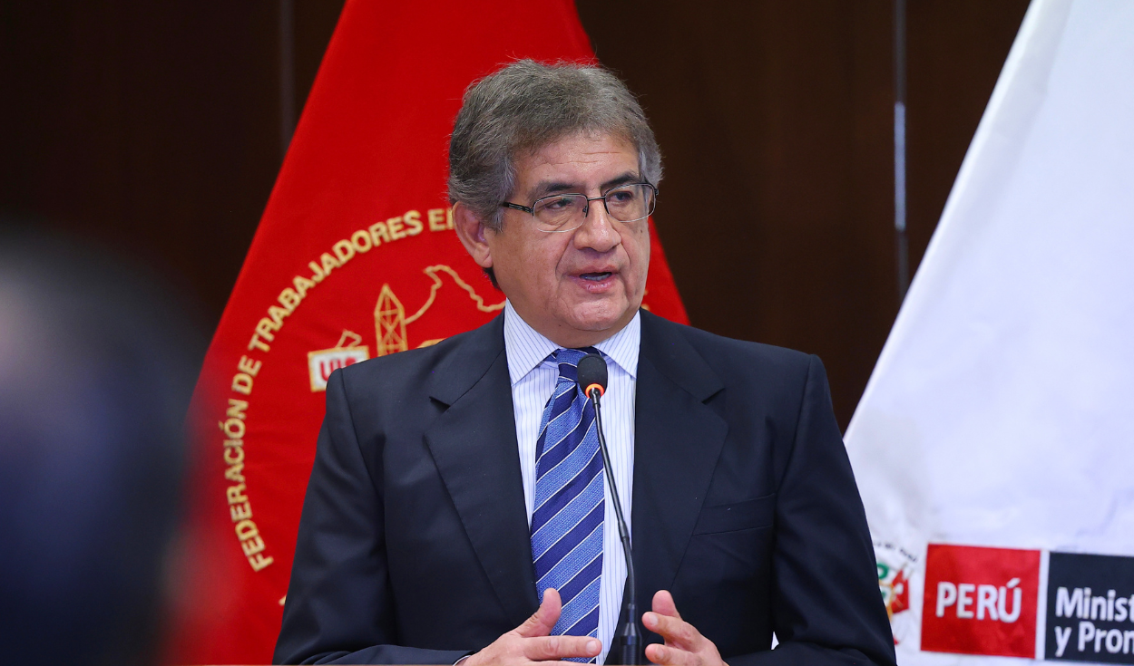 Feriado por visita del papa León XIV: ministro de Trabajo espera pronunciamiento del Vaticano antes de anunciarlo