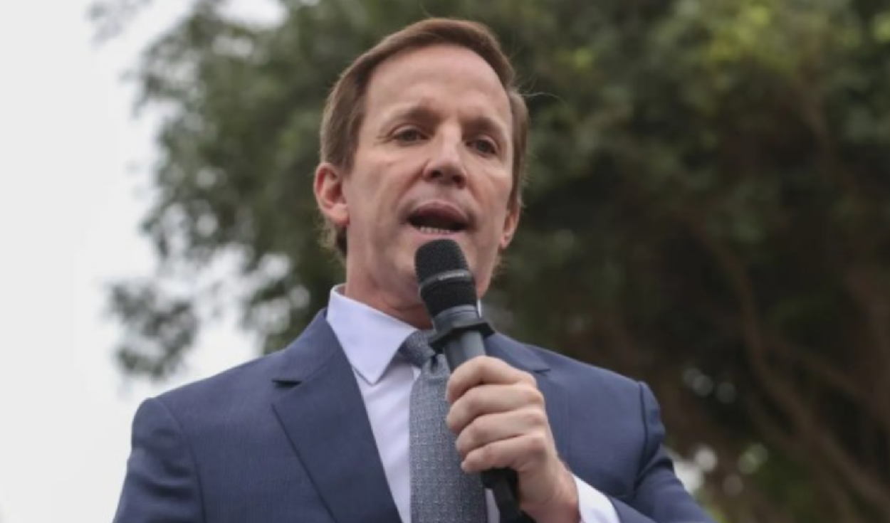 Avanza País de Francis Allison pide al JNE segunda vuelta en Lima si nadie llega al 30% de votos