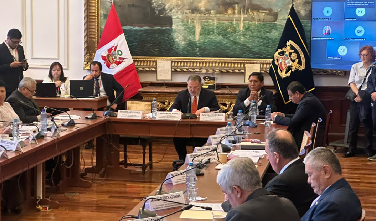 Tensión en el Senado: congresistas se retiran de comisión de Constitución y reclaman respeto a la cuestión de orden
