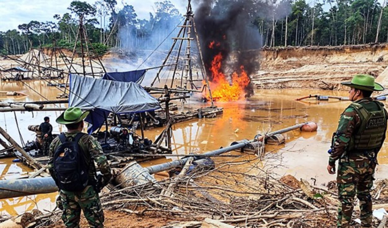 Madre de Dios: PNP destruye equipos de minería ilegal valorizados en más de S/1,3 millones
