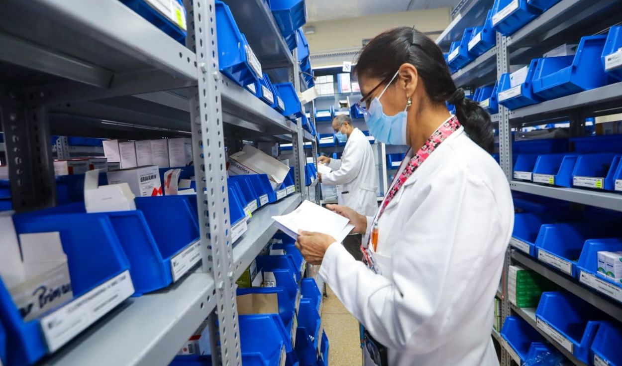 Minsa actualiza lista de medicamentos para VIH y hepatitis B y C tras tres años: ¿qué opciones incluye?