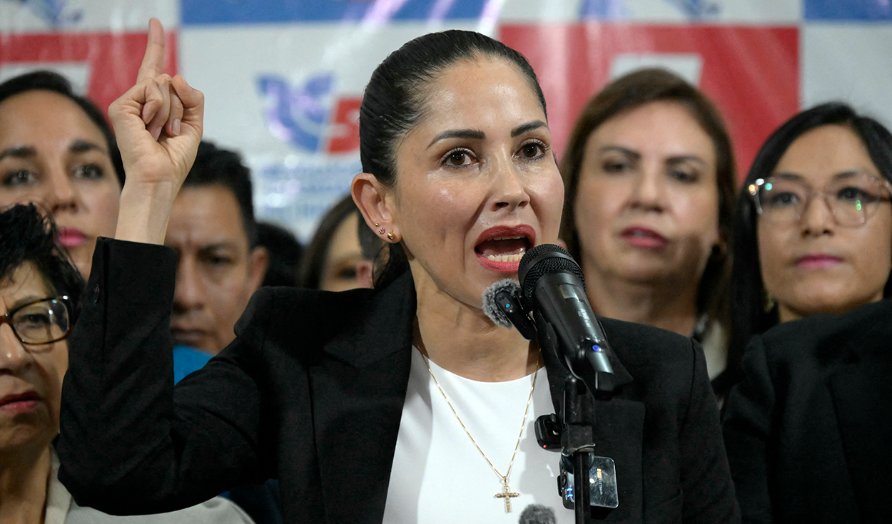 Policía de Ecuador detiene a Luisa González, la principal rival política de Daniel Noboa y excandidata del correísmo