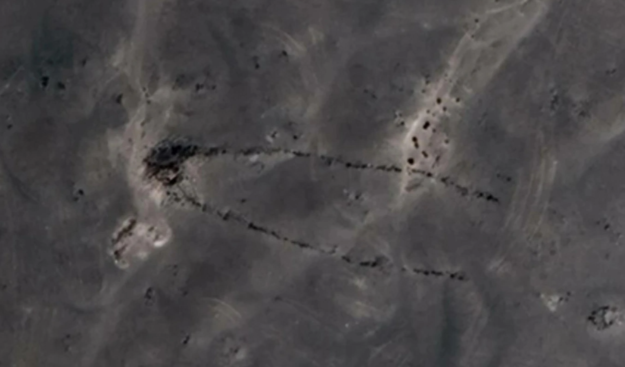 Una tumba de piedra de 55 metros y con "antenas" descubierta en el desierto del Sahara fue construida hace más de 4.000 años
