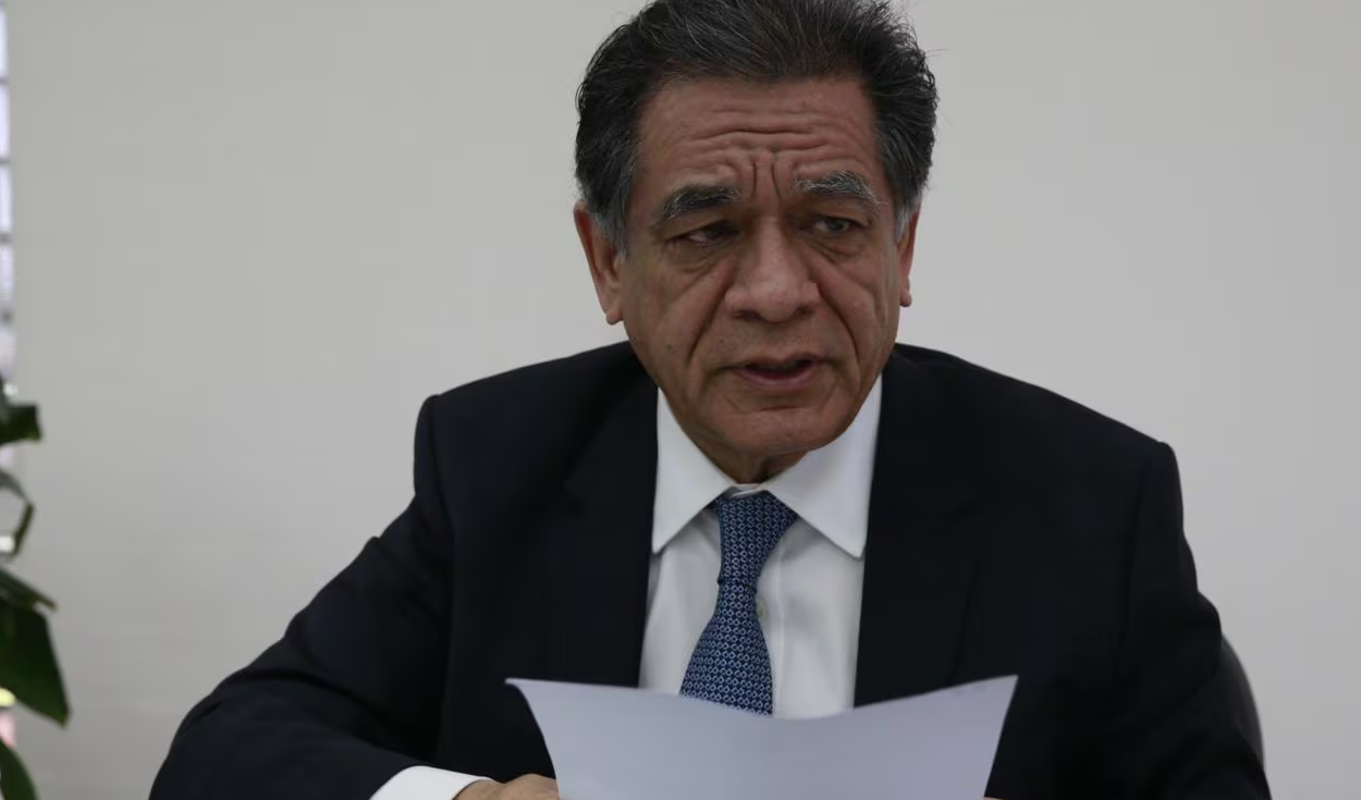 Diputados de Obras, Juntos por el Perú y Ahora Nación retiran sus firmas y se cae interpelación a ministro Chang