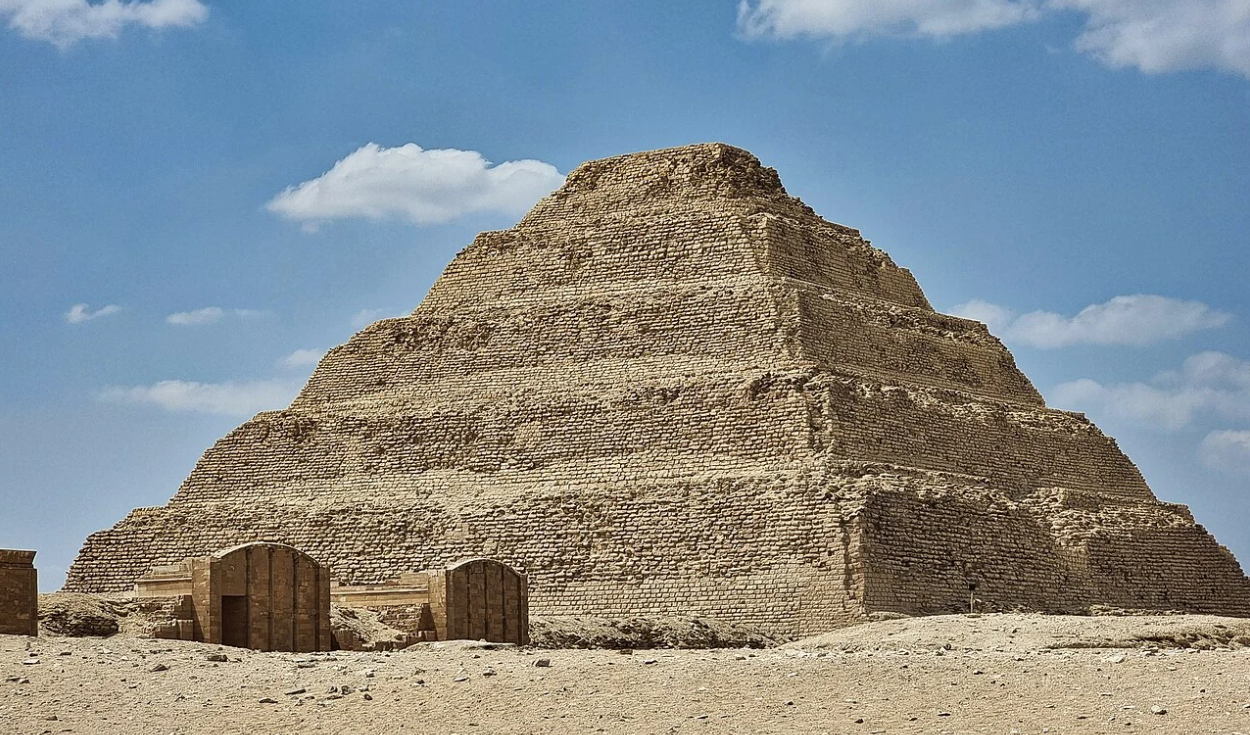 Estatuas encontradas en una necrópolis del antiguo Egipto tendrían la clave para la ubicación de la tumba perdida de Imhotep
