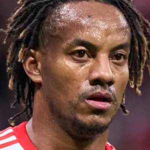 André Carrillo
